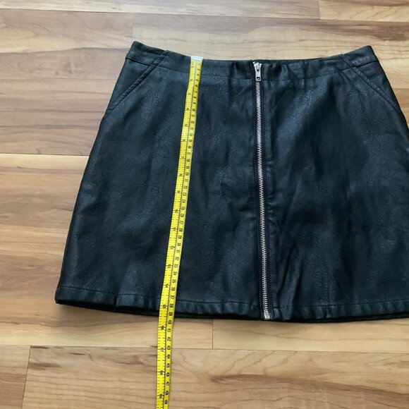 Commense Mini Skirt Womens Large Patent Faux Leather Zipper Party NWT - Picture 4 of 9